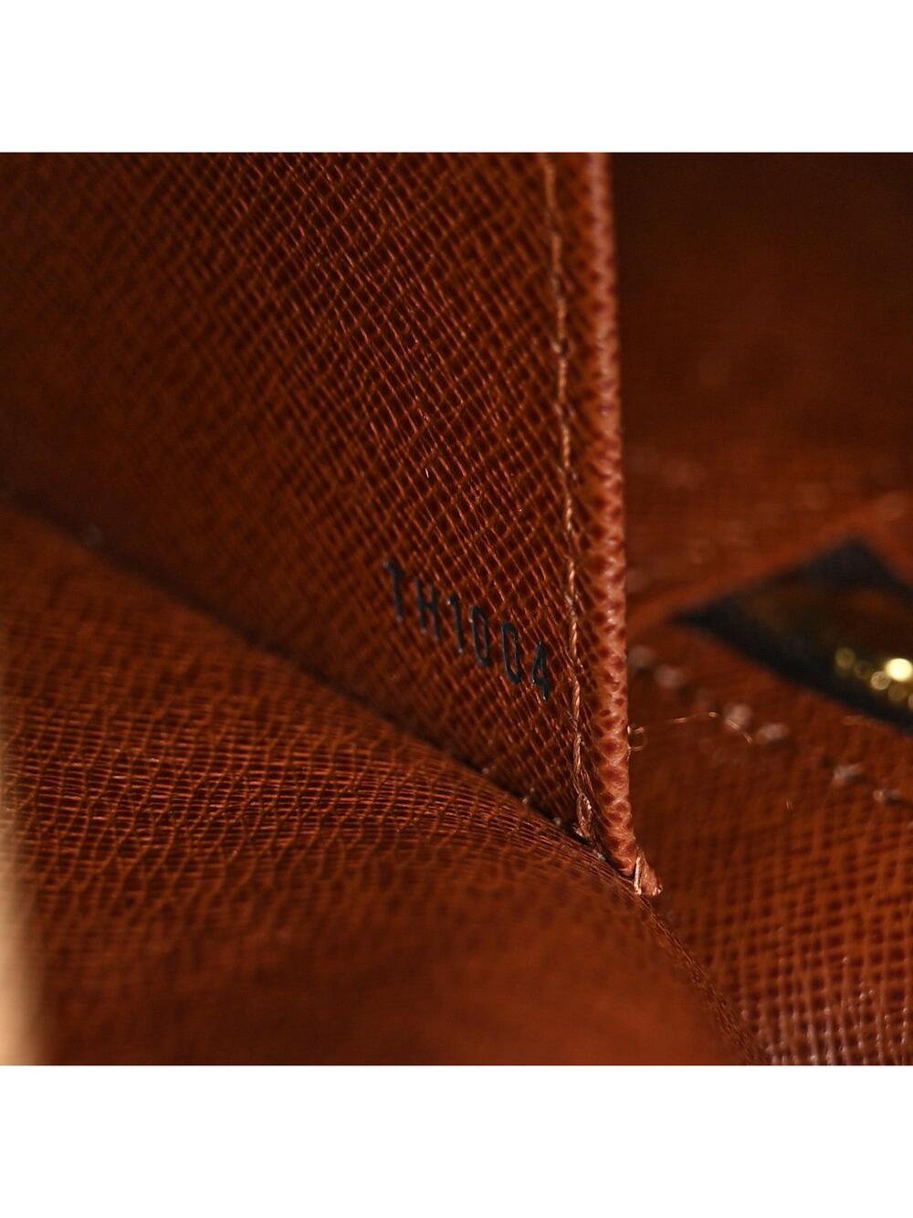 Louis Vuitton Cite Mm #377538L99B - Picture 7 of 10